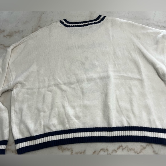 Sincerely Jules "Pickleball Social Club" boxy cropped sweater White/Navy - Picture 5 of 7